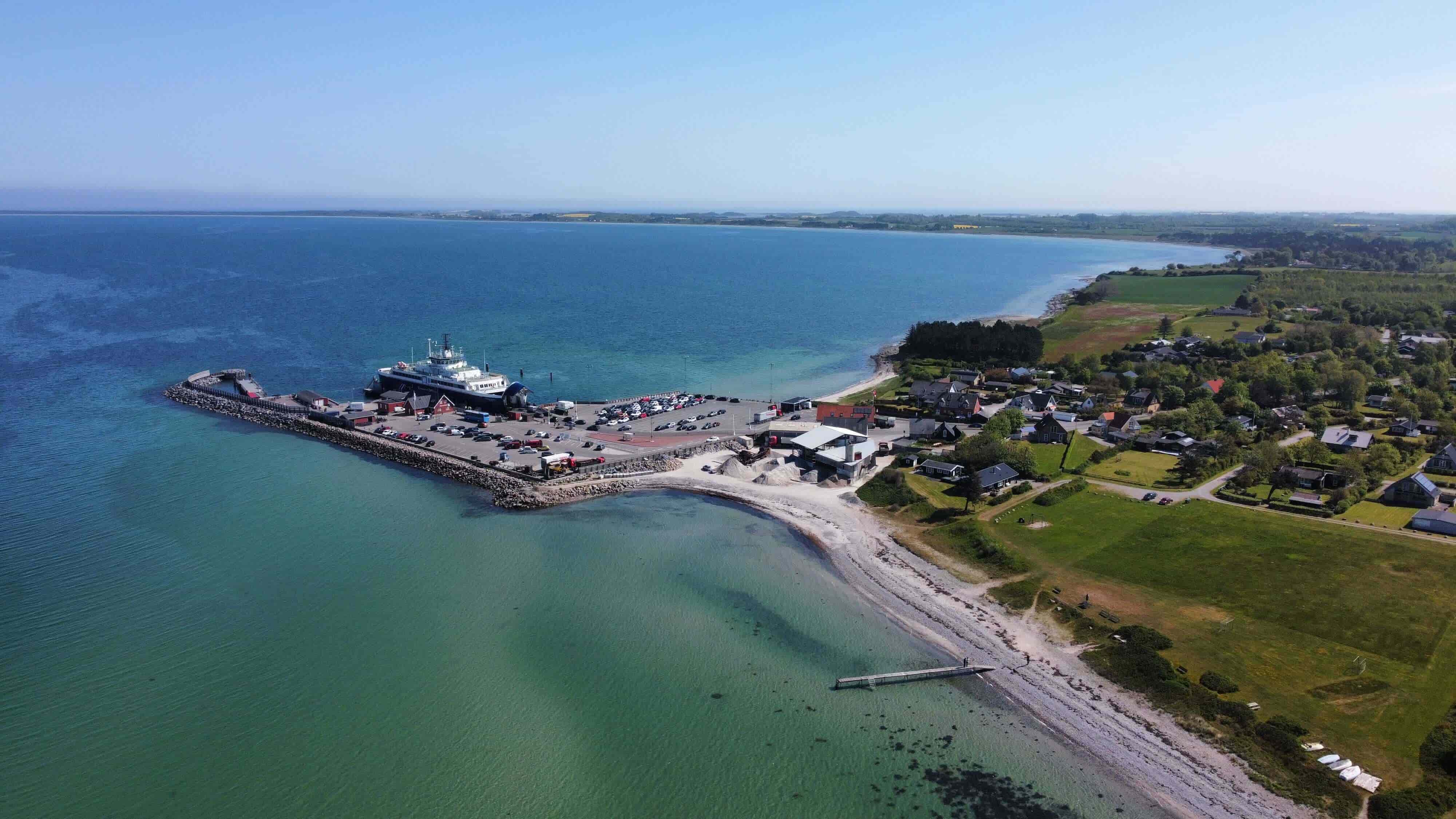Kystlinje ved Sælvig, en af Samsøs fiskepladser